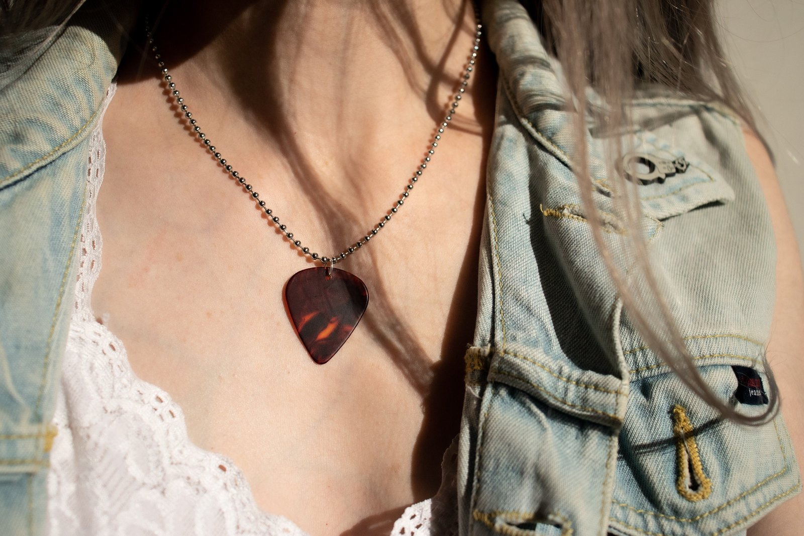 🎸 Eddie Munson Guitar Pick Necklace 🎸 Wear this in... - Depop