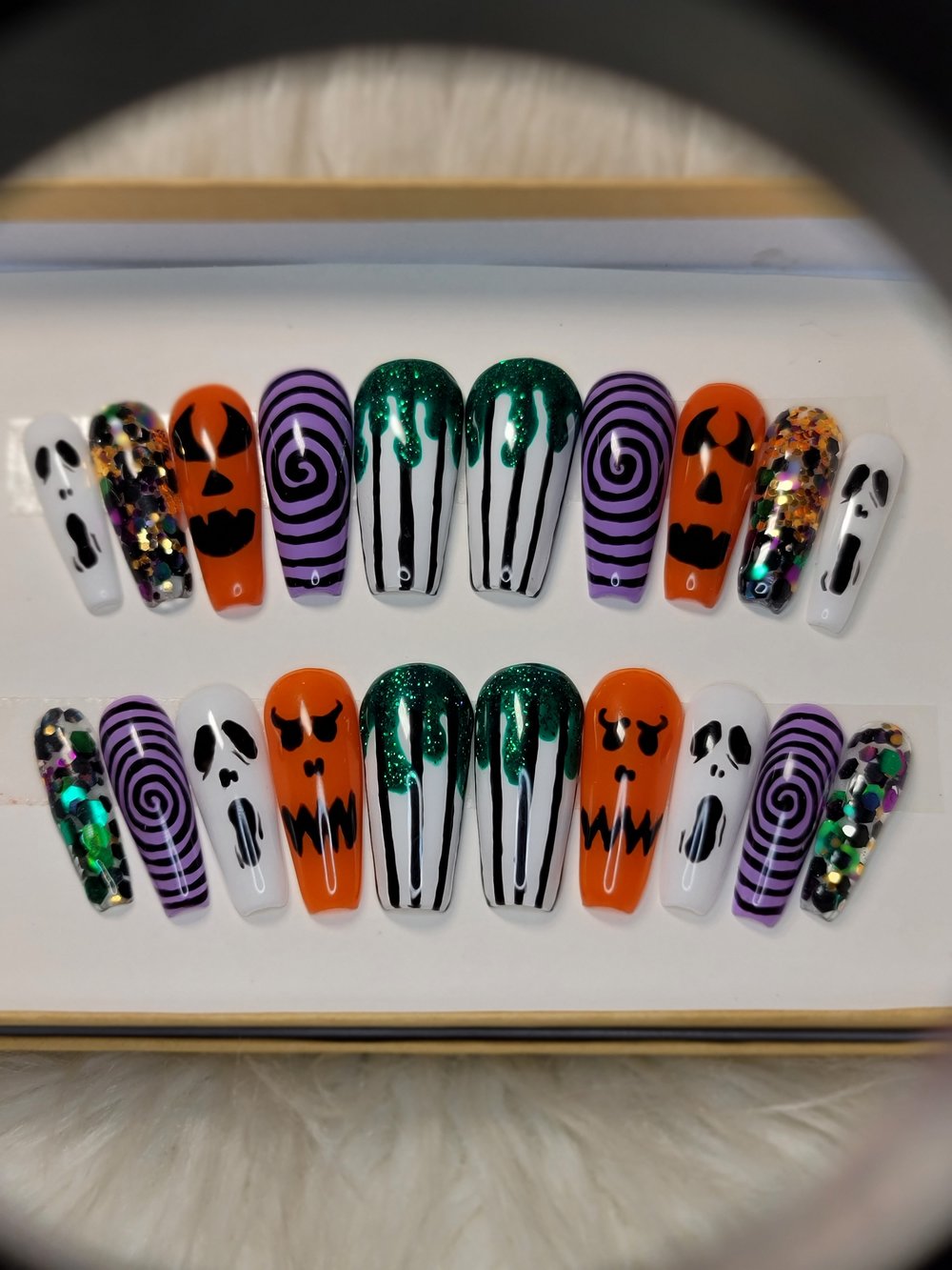 Image of Horror story press on nails