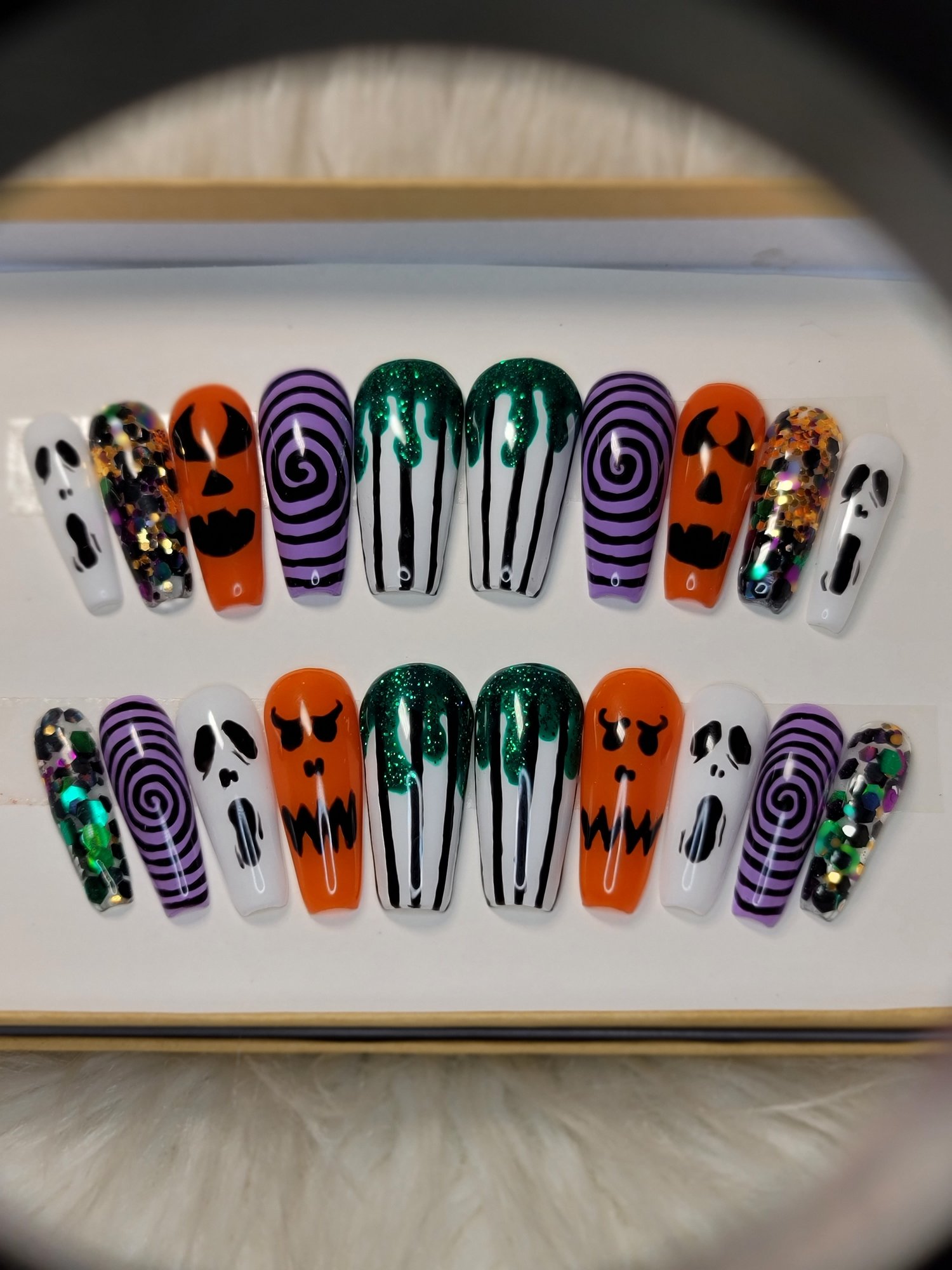 Image of Horror story press on nails