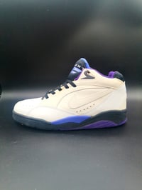 Image 1 of NIKE AIR SONIC FLIGHT MID SIZE 10US 44EUR 