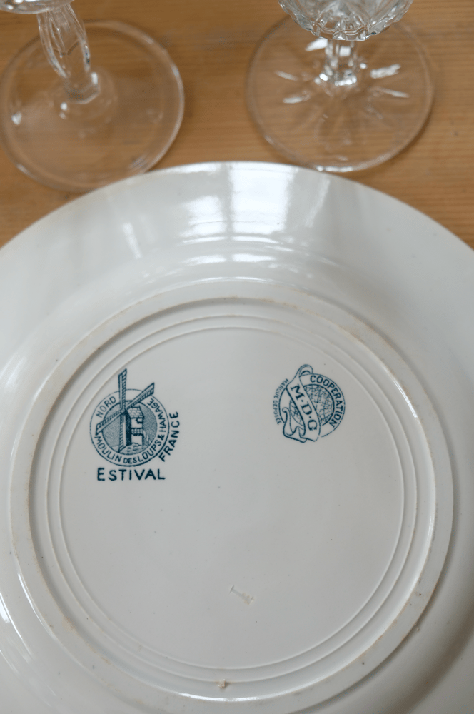 Image of assiettes plates
