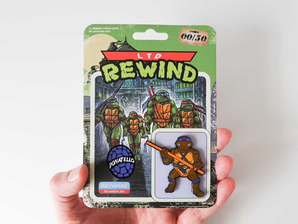 Donatello TMNT - Hard Enamel Pin - 1988 Playmates Style