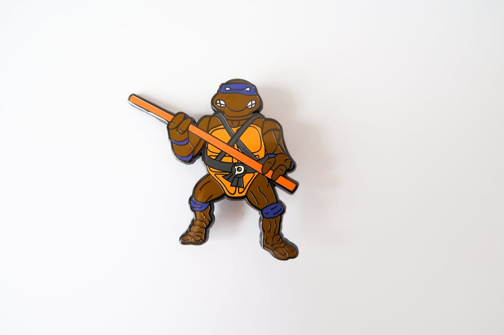 Donatello TMNT - Hard Enamel Pin - 1988 Playmates Style