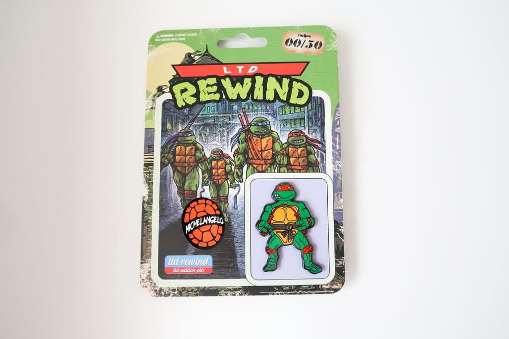 Michelangelo TMNT - Hard Enamel Pin - 1988 Playmates Style