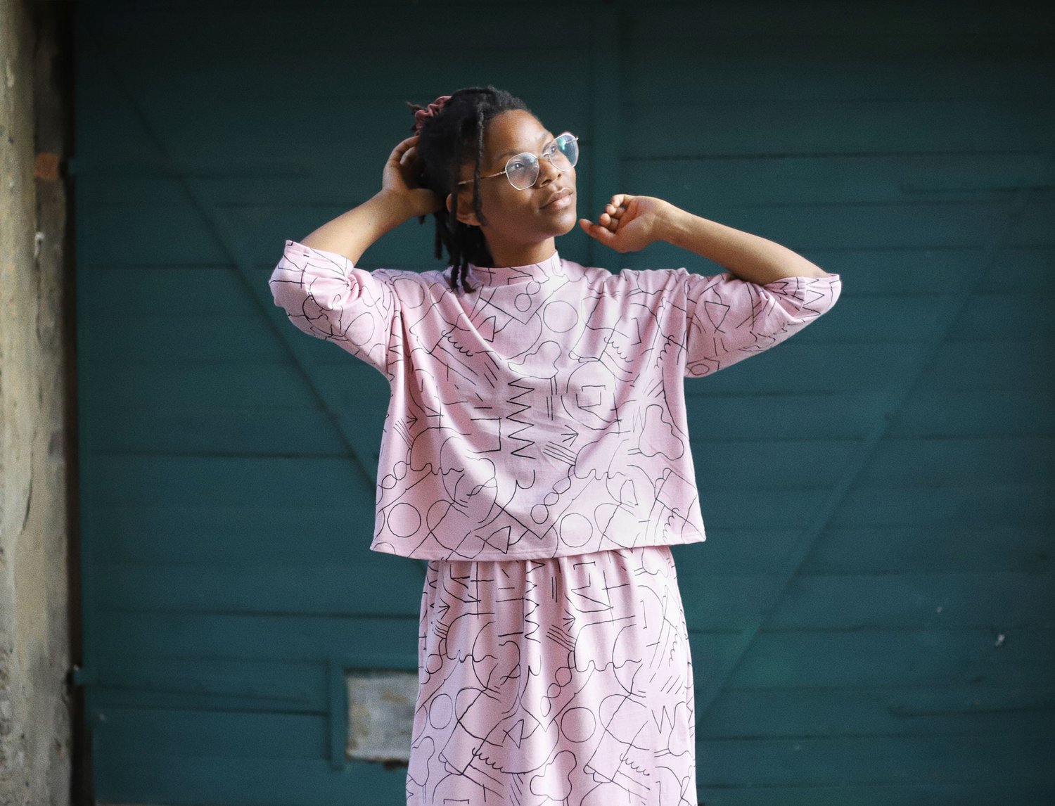 Image of PINK TSHIRT WITH DRAWING