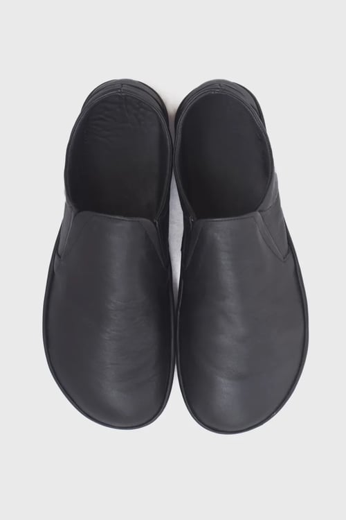 Image of Slip-On Sneakers in Matte Black - 44 EU - Ready to ship 