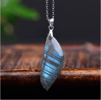  Natural Labradorite Stone Pendant 