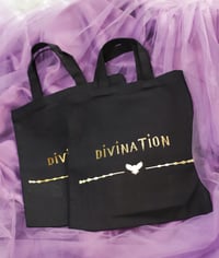 Image 1 of 🟢 STOCK 🟢 Pochette à livre / mini sac en tissu - ✨DIVINATION✨