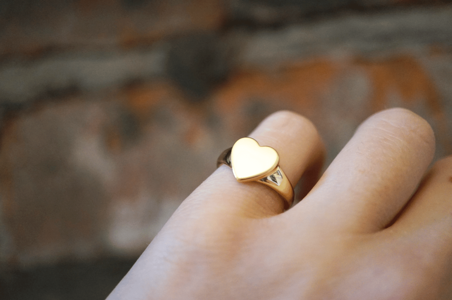 Platinum 9 x 9mm Heart Signet Ring