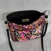 Image 3 of Roses on Crossbody Bag 