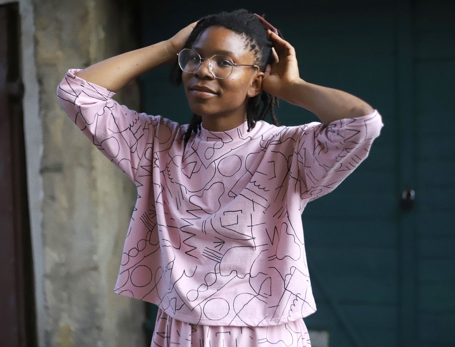 Image of PINK TSHIRT WITH DRAWING