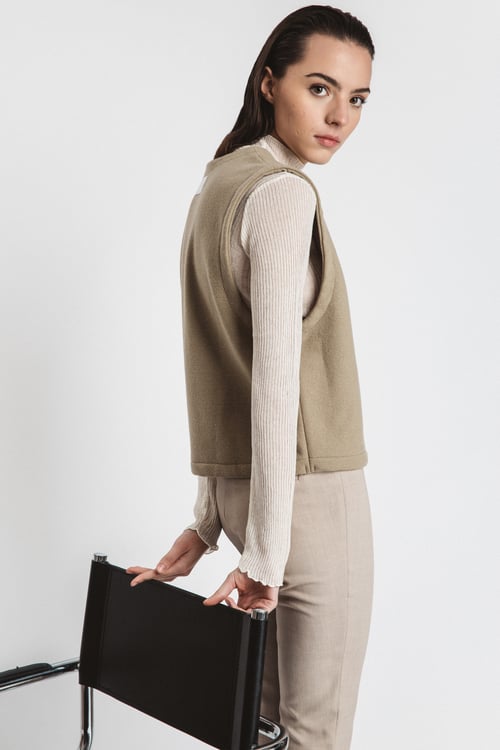 Image of Palette Virgin Wool Vest