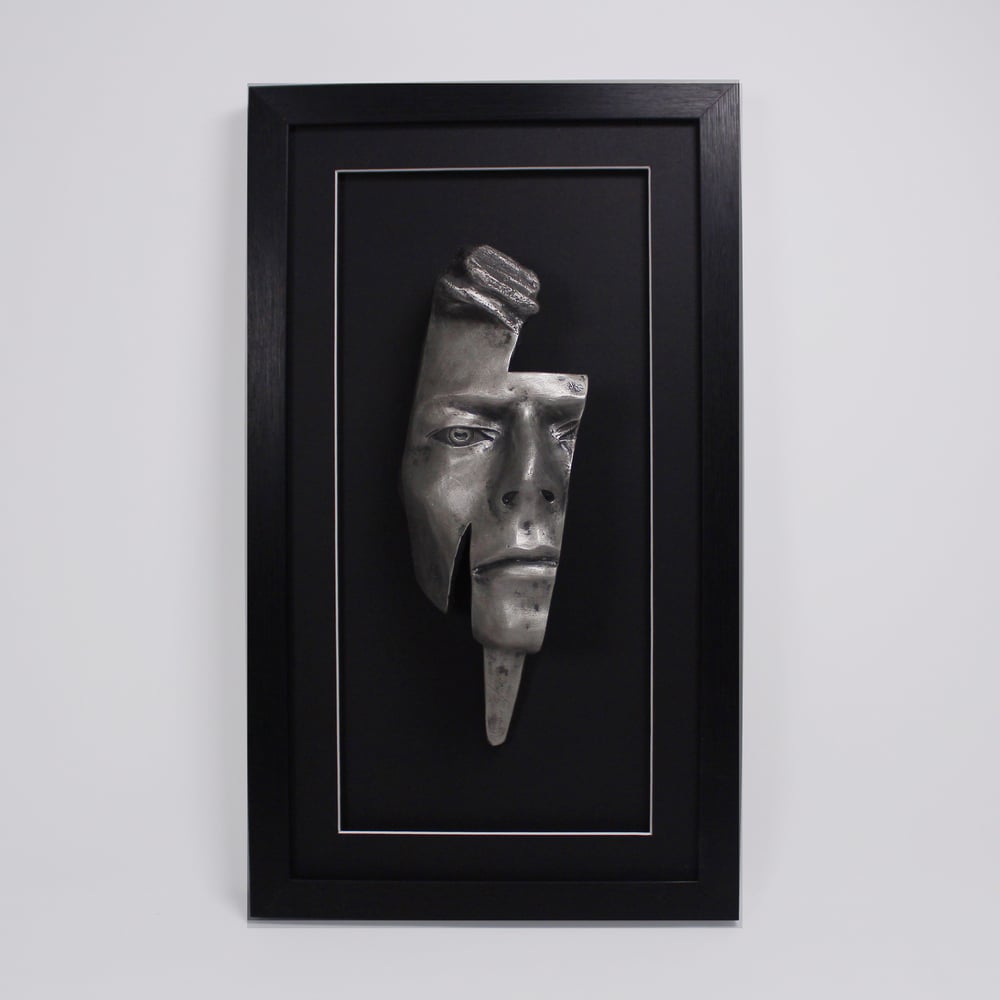 Silver Resin 'Flash' Antique Effect - David Bowie Sculpture