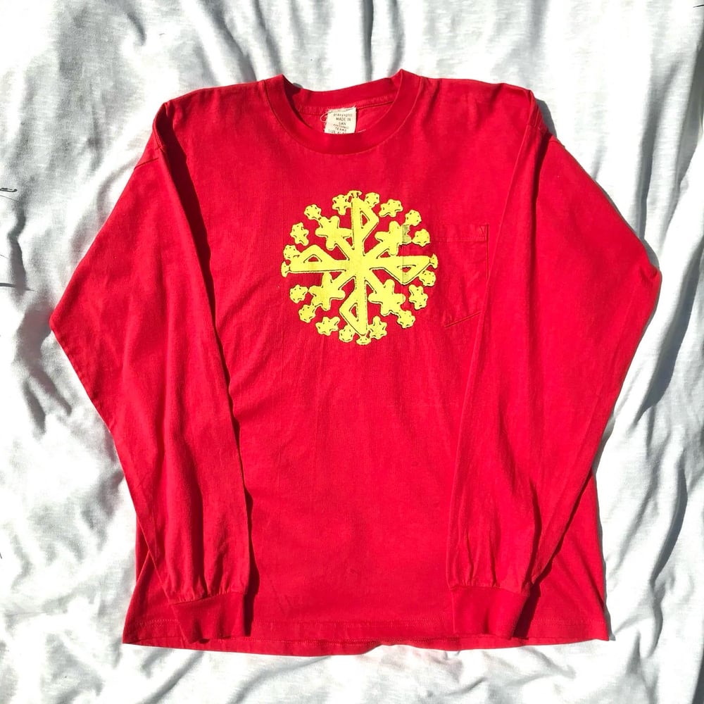 hide and see vintage long sleeve in red 