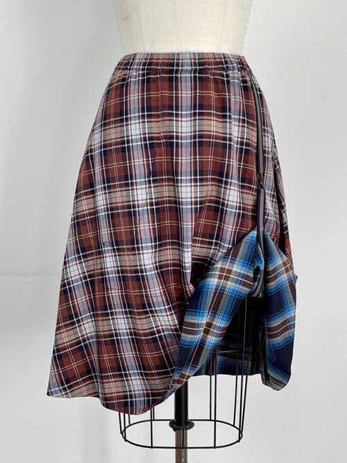 Hitchhiker Skirt in Quiet Riot