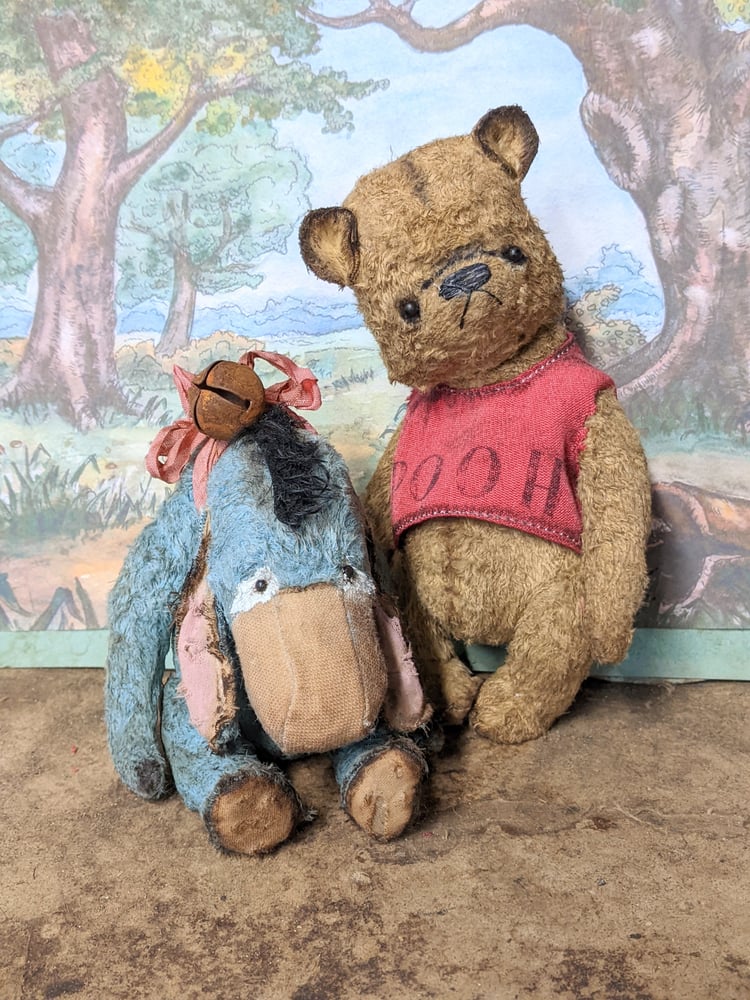 Image of POOH 7.5" cabinet size -  vintage classic style Pooh Bear by whendis bears ---.