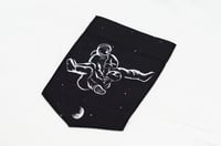 Image 2 of ZERO GRAVITY ARMBAR POCKET TEE