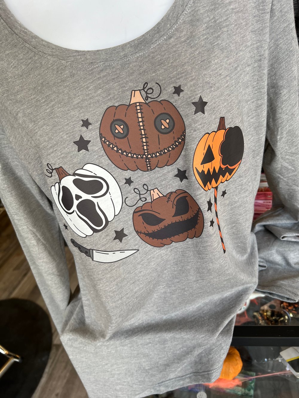 Long sleeve trick or treat u neck L