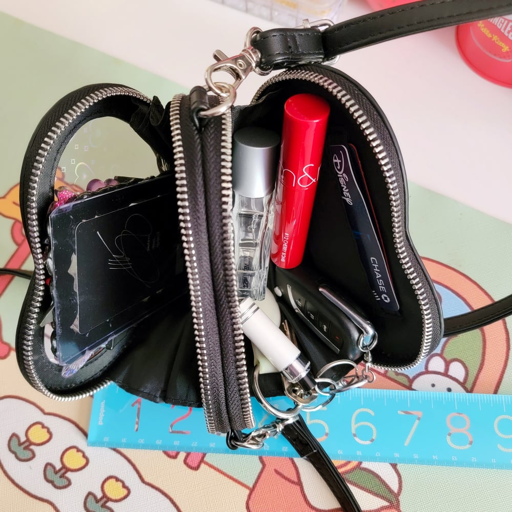 Image of MICRO HEART EYES BAG