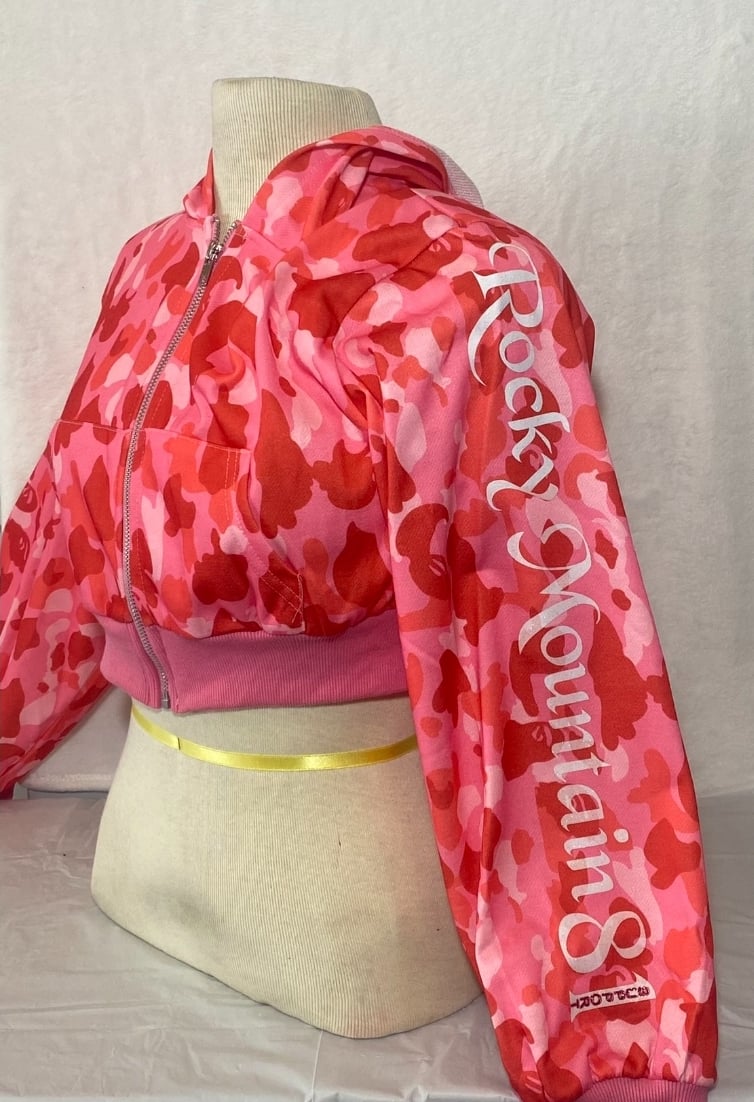 Image of Women pink camo crop jacket