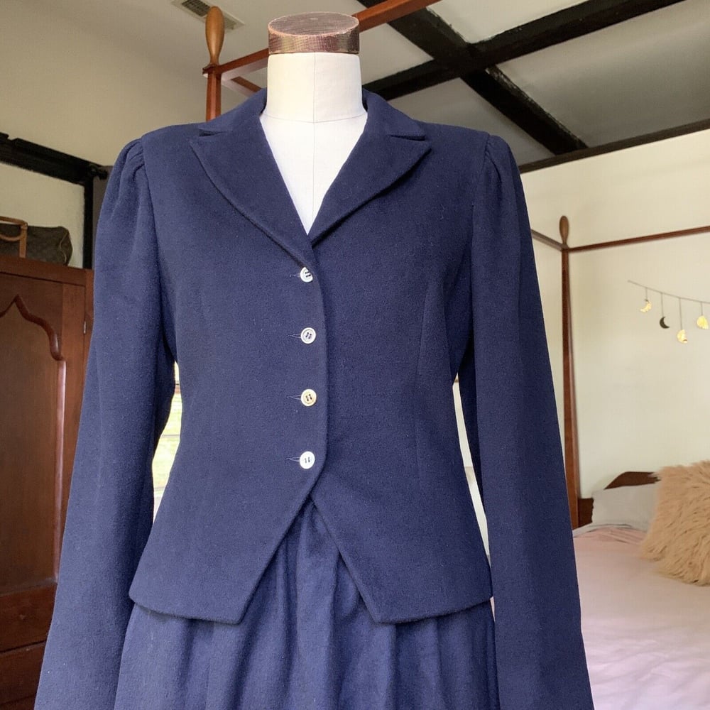 Neiman Marcus Cashmere Ensemble Medium