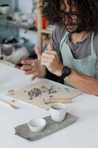 Image 1 of GLINA OD POCZĄTKU. OTWARTY WARSZTAT CERAMICZNY