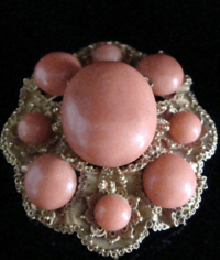 Image 1 of Georgian 15ct yellow gold large natural coral pendant and brooch