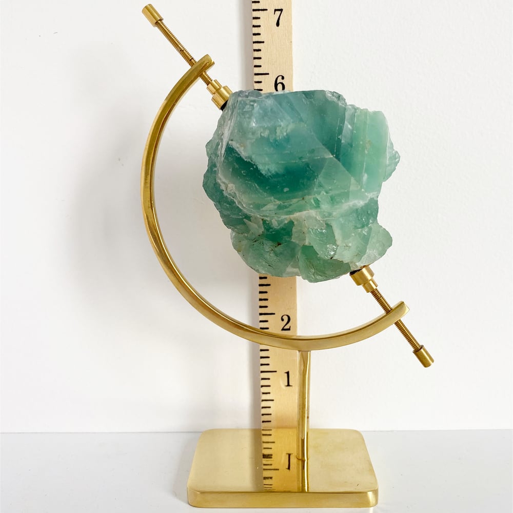 Image of Green Fluorite no.125 + Brass Arc Stand