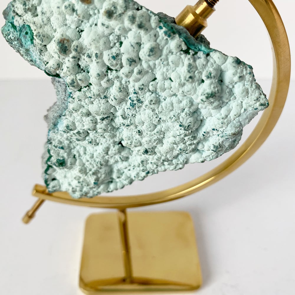 Image of Chrysocolla no.127 + Brass Arc Stand