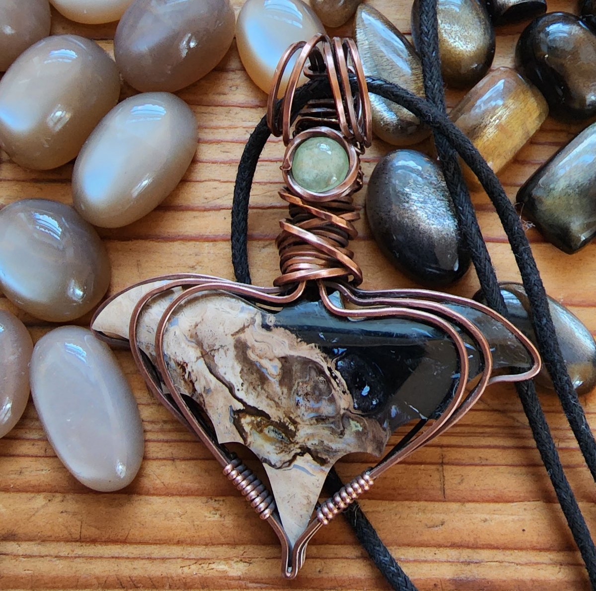 Image of Winged Night - Palm Root Bat w/ Aquamarine