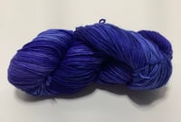 Image 2 of Hand Dyed Royal Majesty Yarn