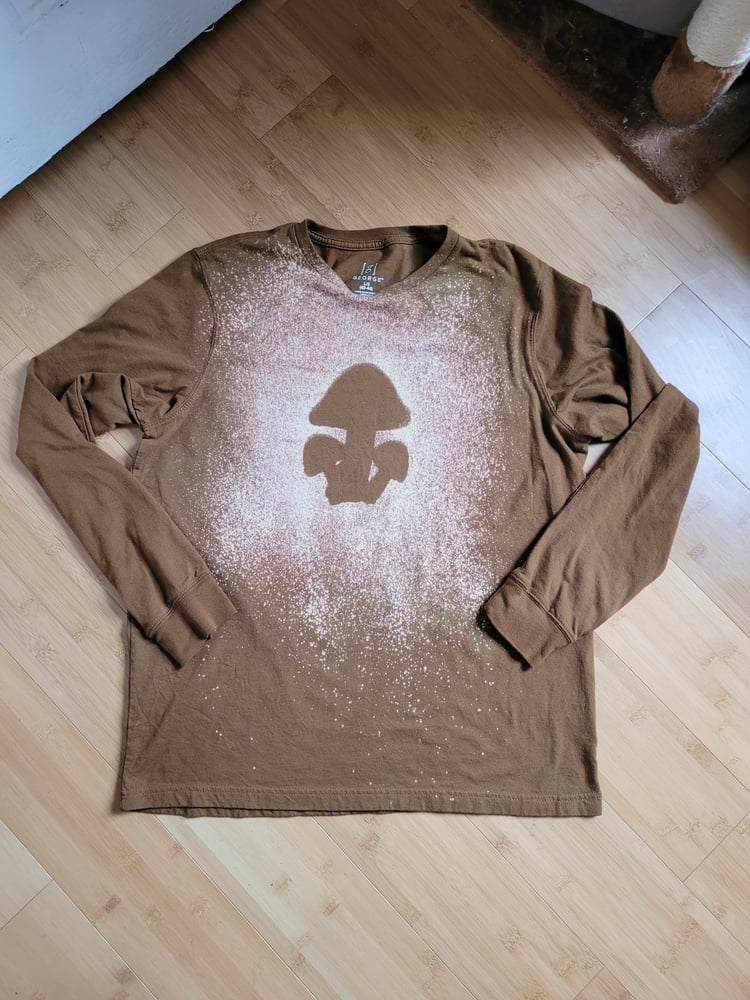 Image of Bleach dyed long sleeve 3 mushroom tee Size large