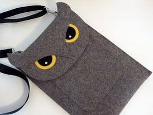 Image of Owl MacBook Air 11", 13" case - Felt bag