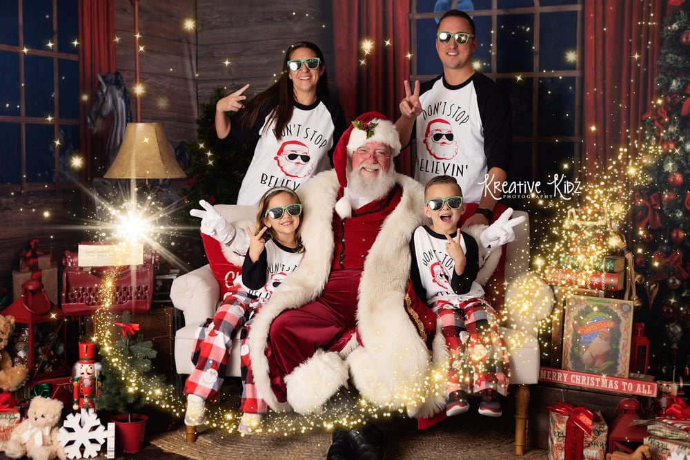 Image of "No Expectations" Santa Sessions
