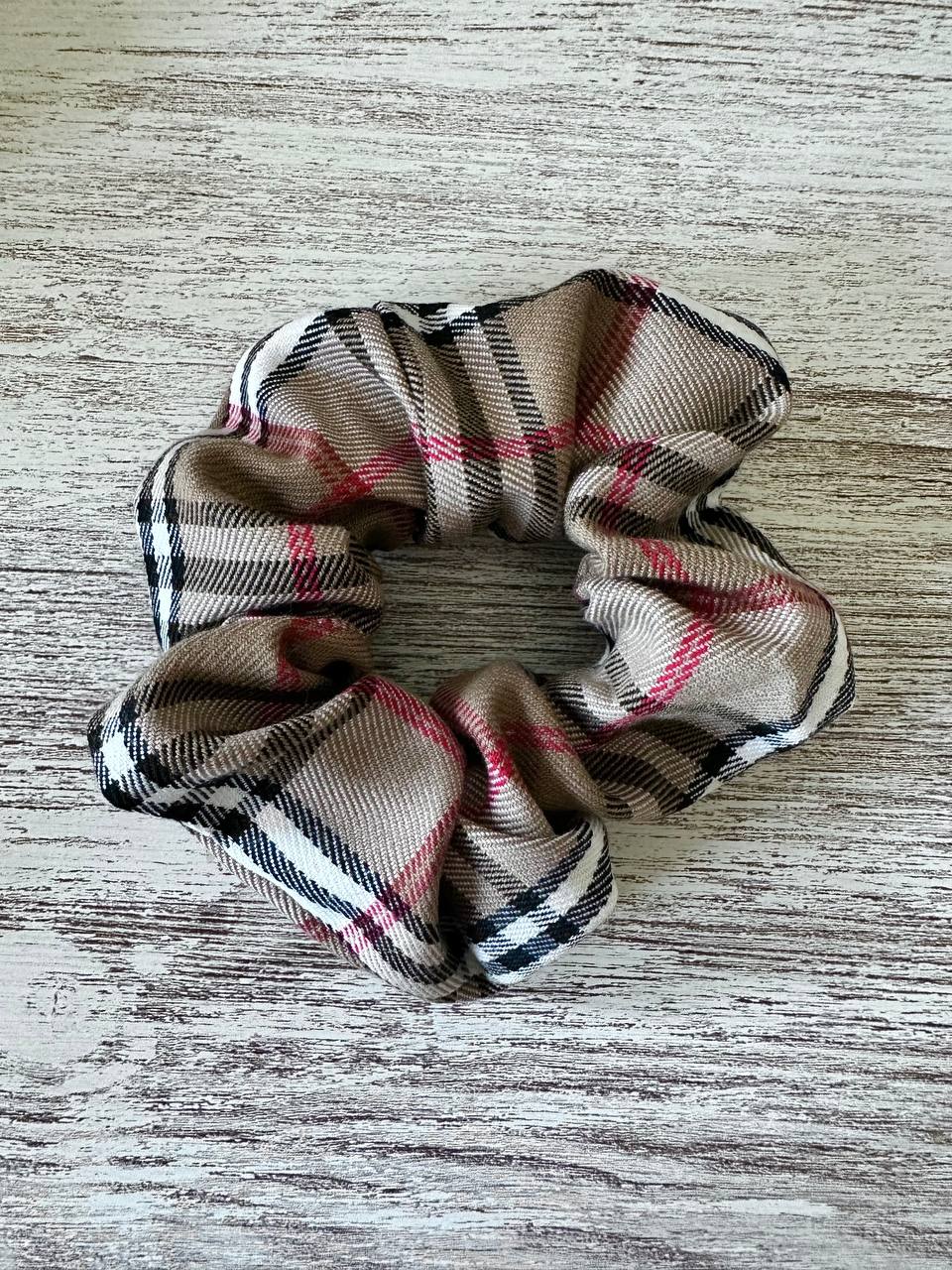 Scrunchie Burberry | Faithfully Sara