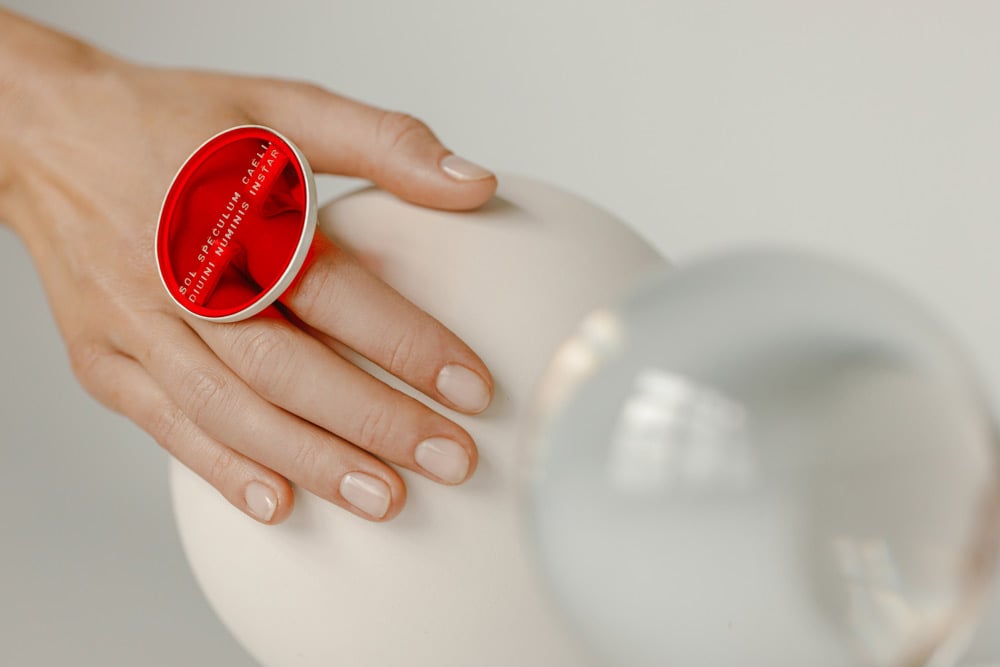 Image of "Sun, the mirror.." silver ring with red acrylic glass 40mm · SOL SPECULUM CAELI ·