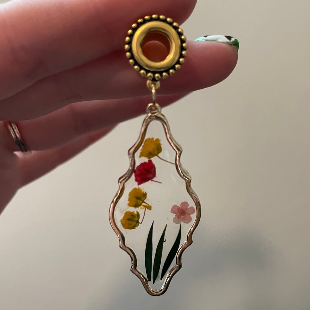Image of Pressed Flower Tunnel Dangles (sizes 2g-1")