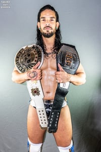 Freelance/FUI Champ Autographed 8x10