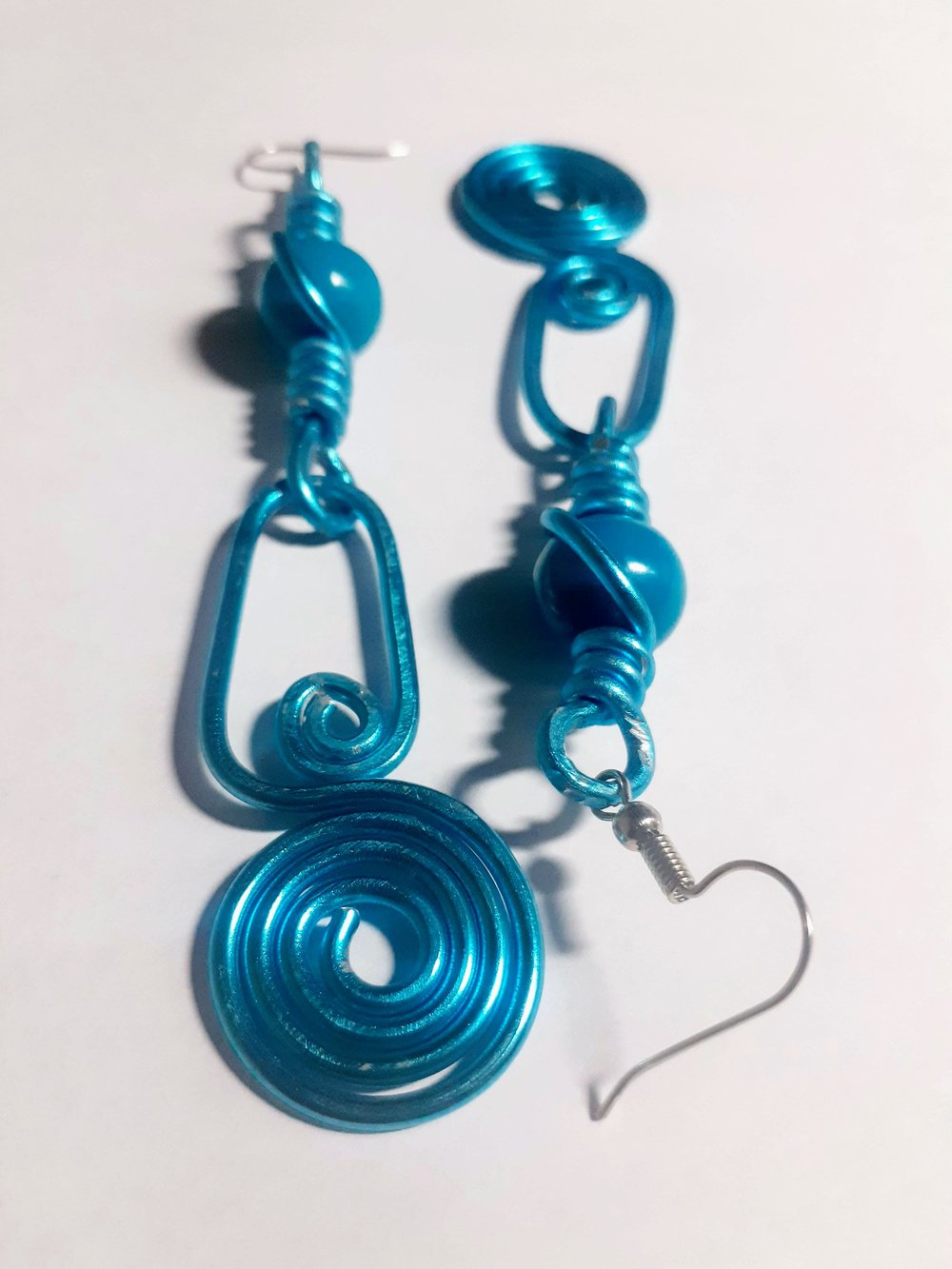 Image of Hammered, Swirl, wire, Afrocentric, Beaded, Urban earrings