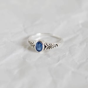 Image of Ocean Waves x Blue Kyanite crystal form oval cut silver ring