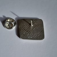 Image 4 of Sandy beach ripples silver pin