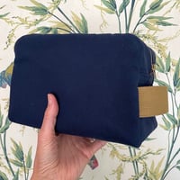 Image 1 of WAXED CANVAS WASHBAG IN NAVY
