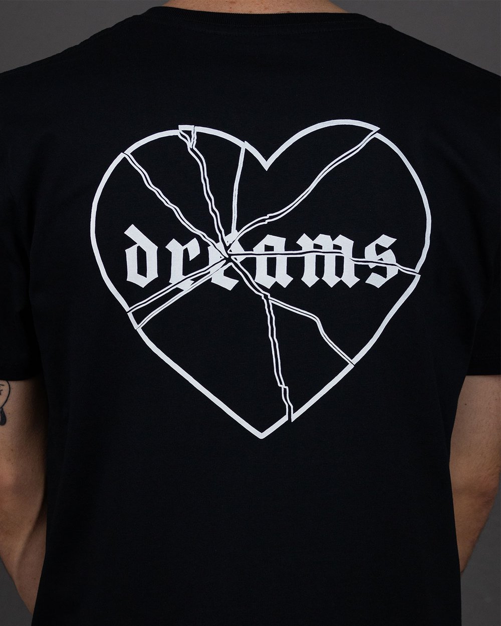 'Dreams' T-Shirt schwarz (pre order)