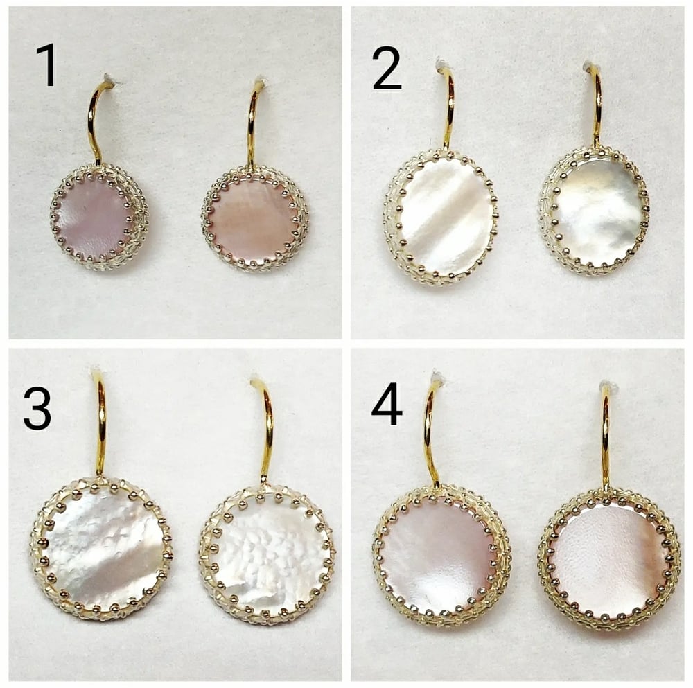 Beeld van Royal pearl earrings 