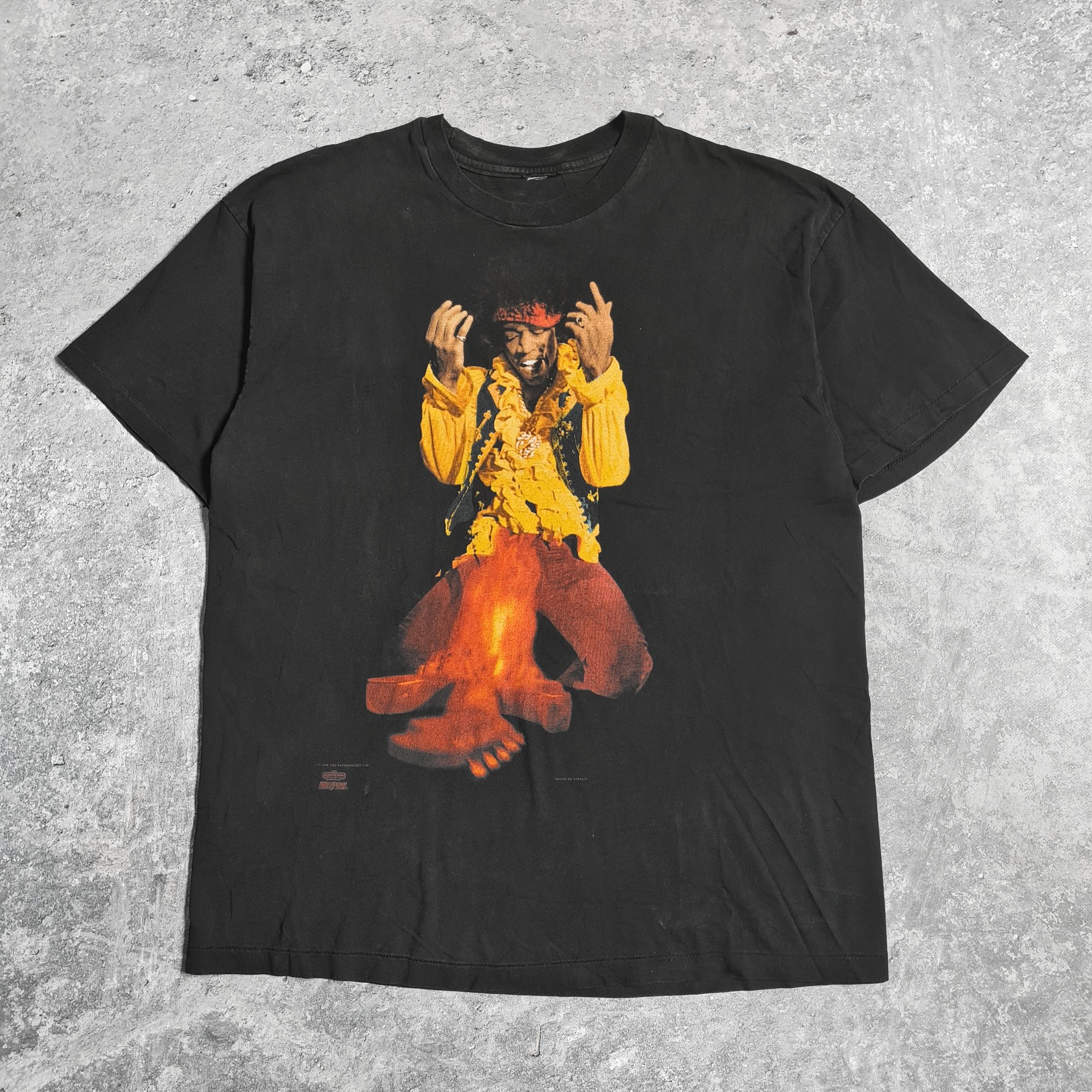 90s Jimi Hendrix 1991 ヴィンテージ Tシャツ L Jimi Hendrix 1991 'Guitar Burning' T-Shirt | NLVintage