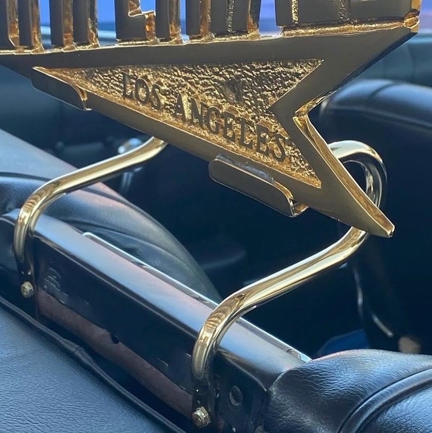 LOWRIDER PLAQUE HOLDER GOLD PLATED Vision Industries Automotive