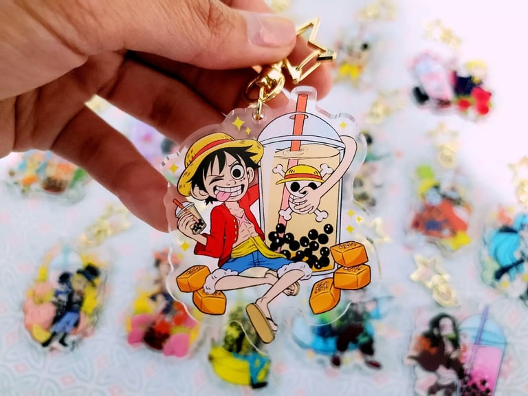 Straw Hat Acrylic Keychains Image 2