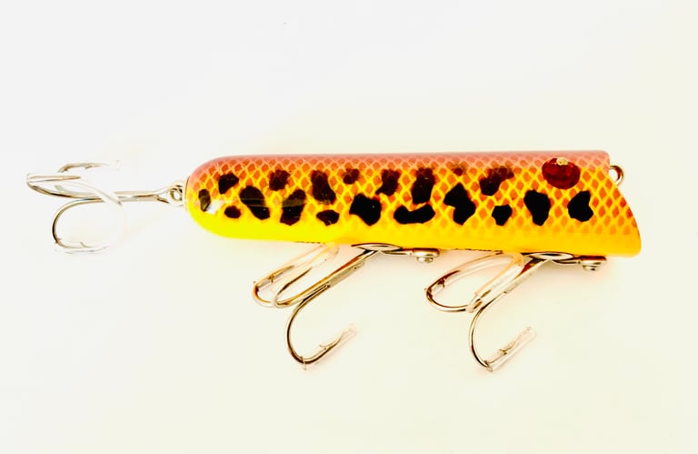 ZEAL Uncanny Chap 5/8 oz (Doctor Orange Coach Dog)