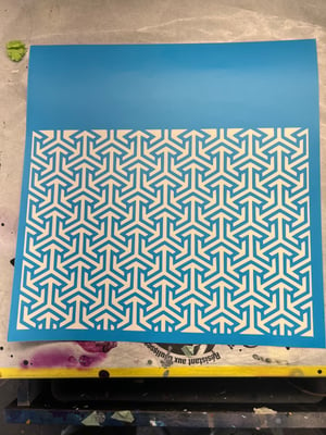 Geometric seamless stencil