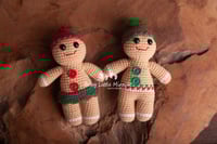 Gingerbread couple